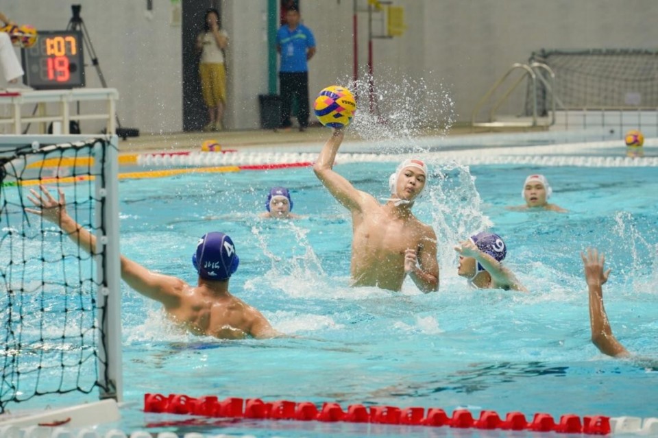 次分组上场, 水球队有多 次分组上场, 水球队有多