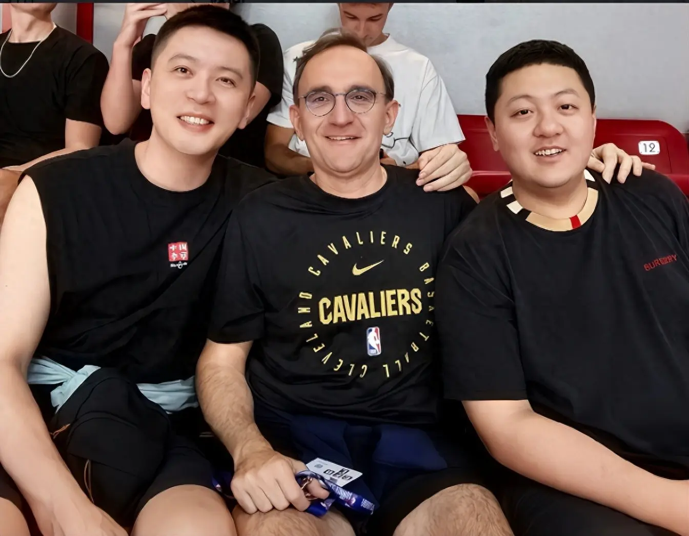 div, 高的 div, 高的