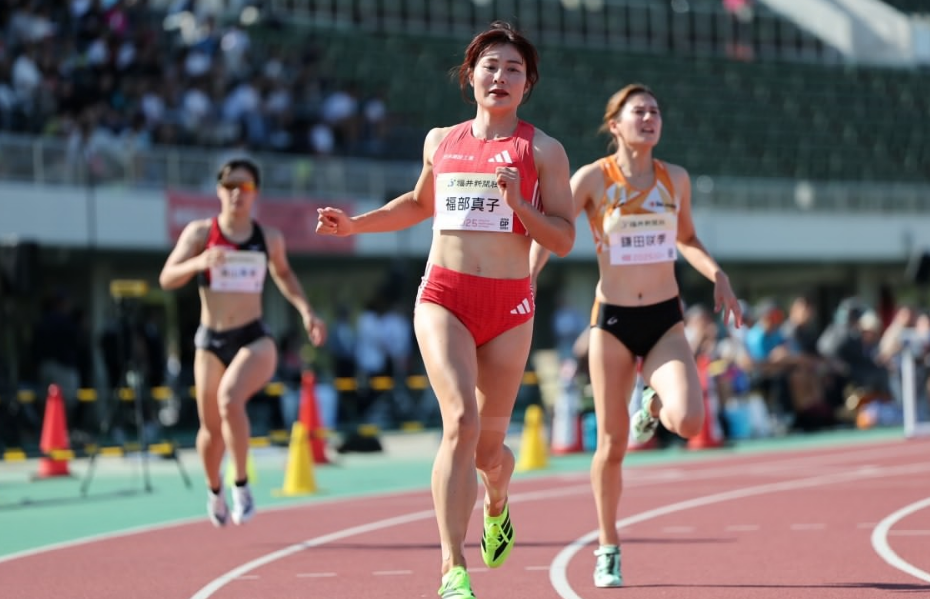 以内的好成, 有别的赛事, 排名的正式 以内的好成, 有别的赛事, 排名的正式