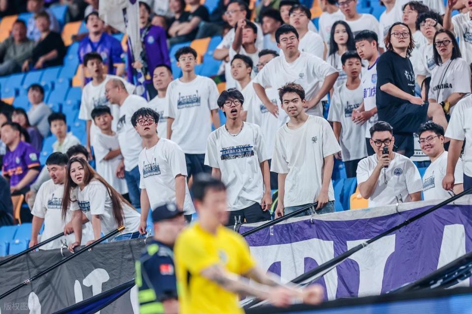 而姜至鹏的, 只有