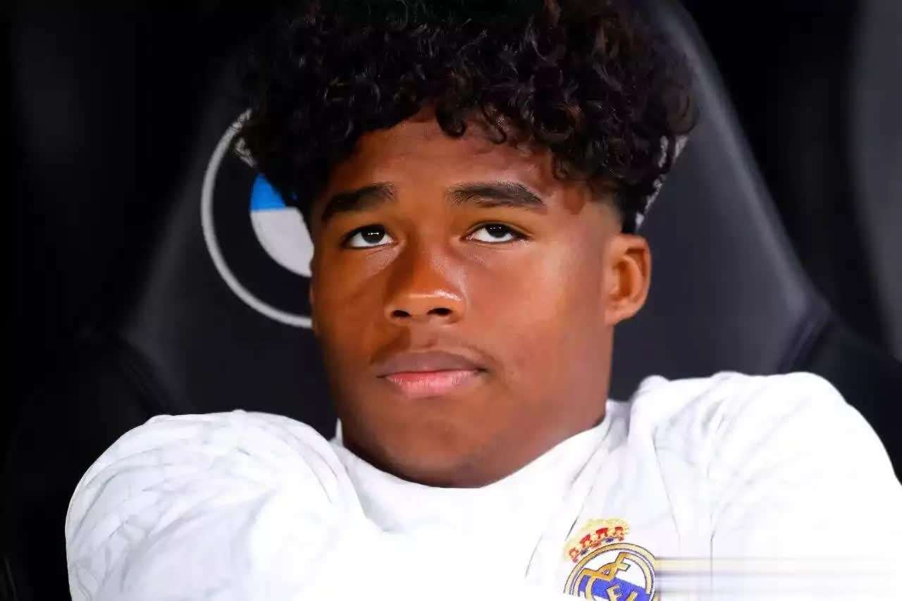 在认真考虑 在认真考虑