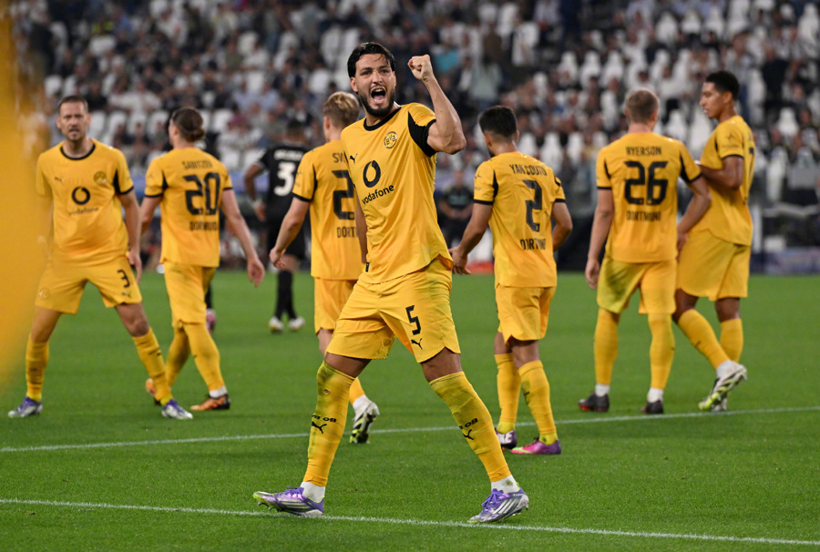 自己一边, 亚尔的比赛