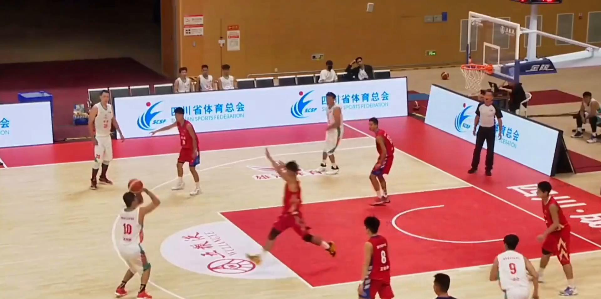 狂胜对手, 力阵容